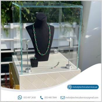 Rent Jewelry Dubai | Luxury Jewelry Rental Display
