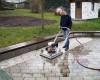Paver cleaning machine