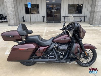 2018 Harley davidson street glide special available,whatsapp 0971563148402