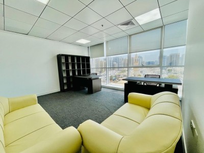 Stunning office space| No commission taken