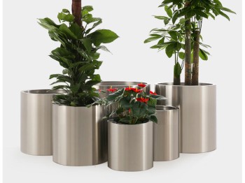 Are You Searching For Stainless Steel Planters in Dubai?