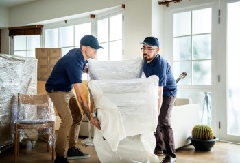 International Shipping Company for Moving Furniture and Household Goods in Dubai