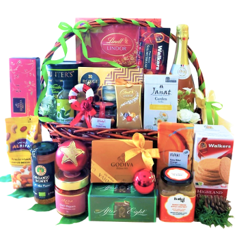 Christmas Celebration Gift Basket Online Delivery across UAE - Mange Tout