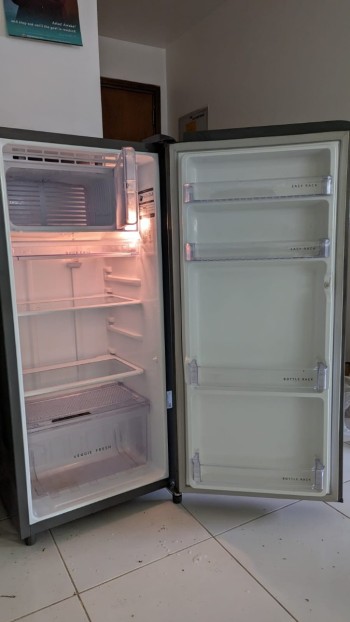 Whirlpool refrigerator 180Ltr 
