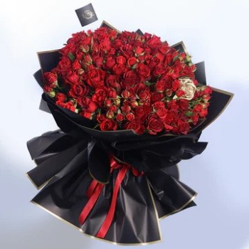 Buy Fresh Flower Bouquet With On-Time Delivery Services in Dubai