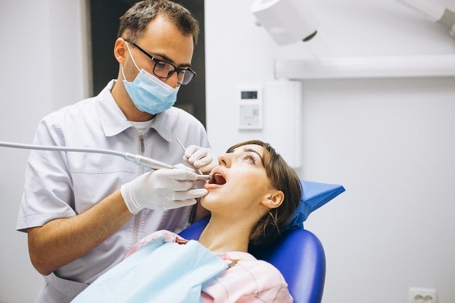Dental Implant Center in Dubai UAE
