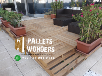 0542972176  pallets wooden