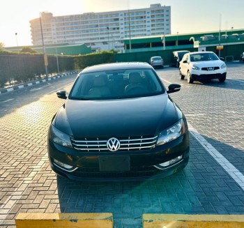 Volkswagen passat Gcc specs Full Options 