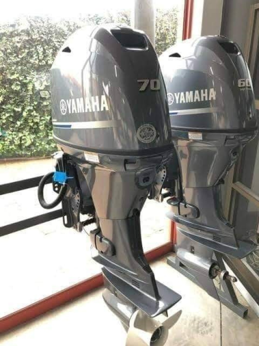 Yamaha 60hp  outboard engine WhatsApp +17079997986