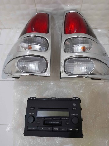 Toyota prado vx 2009 original rear light and original radio Cassette Cd player price for both  1200AED Fixed