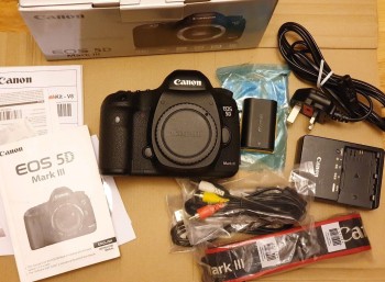 Canon 5D Mark III with 24-105mm lens 