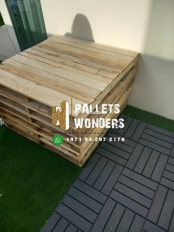 0542972176 pallets wooden UAE