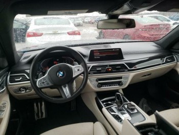2021 BMW 750 XI 2