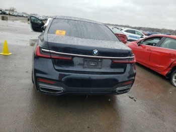 2021 BMW 750 XI 3