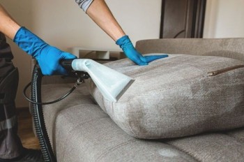 Professional Shampoo Mattress Cleaning Carpet Deep Shampoo Dubai 