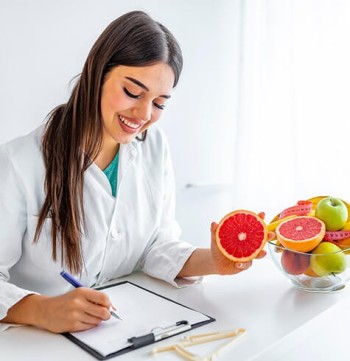 Discover Expert Nutrition Guidance: Visit Dubai's Best Dieticians Today