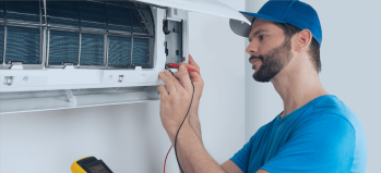 Air conditioner repair near me in Jumeirah Park 056 378 7002