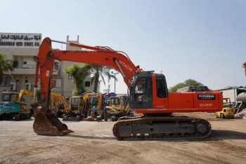 2005 Hitachi ZX350K Track Excavator1