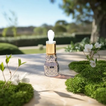 Oud Perfume for Ladies UAE | Lavender fragrance by Kiswah Perfumes