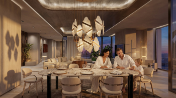 Family in the dining room 4K