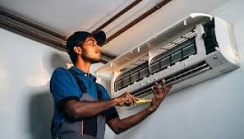 ac tech cleaning