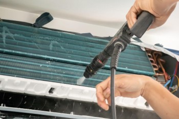 Affordable AC Cleaning Service in Dubai – Fast & Reliable